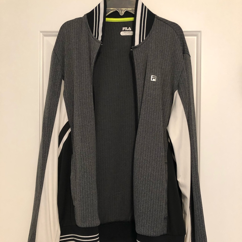 Men’s Fila zip up jacket in grey